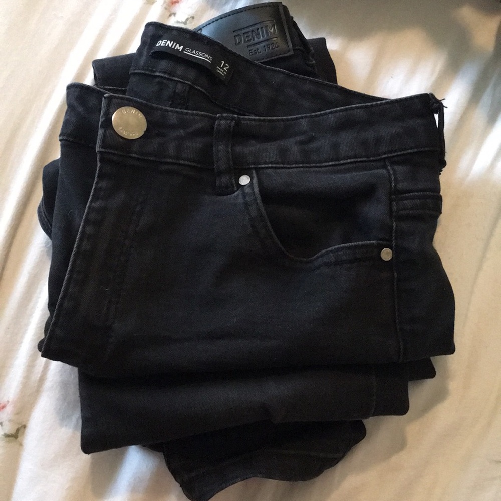 High Waisted Black Jeans
